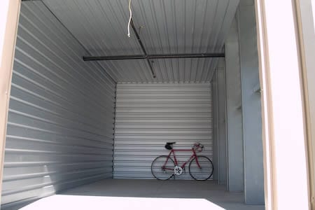 10x15 storage unit